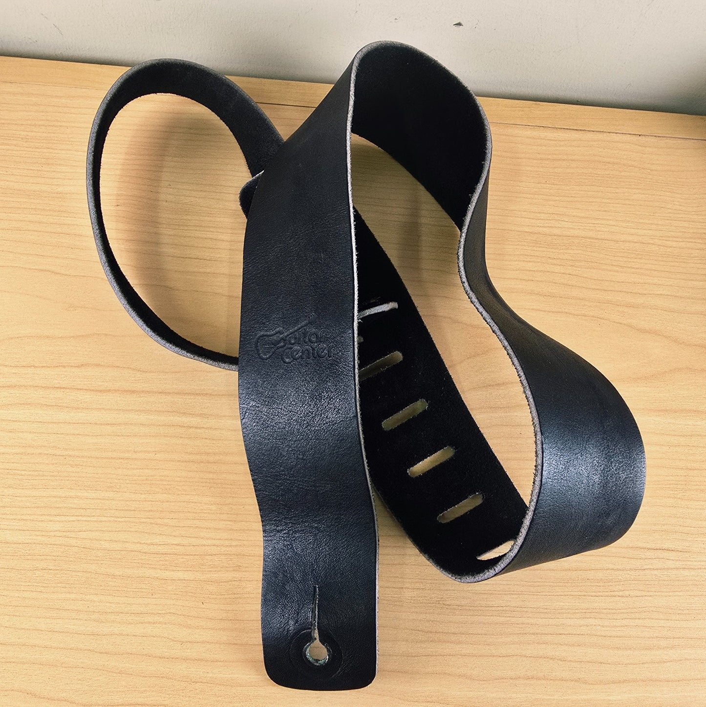 Guitar Center Custom Leather Guitar Strap Black