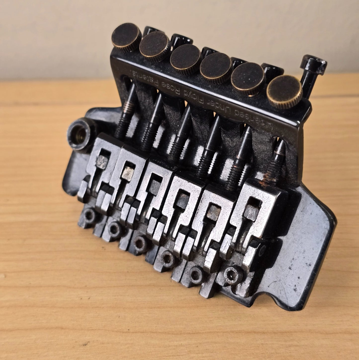 Vintage Licensed Floyd Rose Double-Locking Tremolo Bridge Black