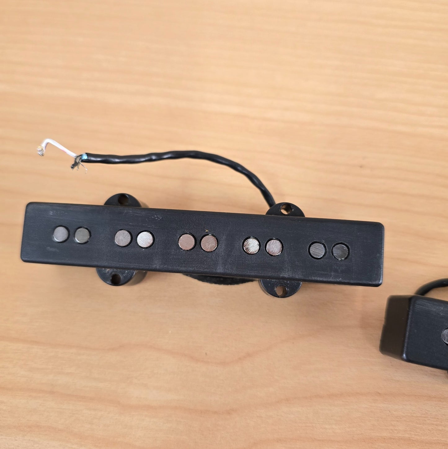 Seymour Duncan 2015 Apollo Jazz 5 String Bass Pickup Set 70 Neck 74 Bridge