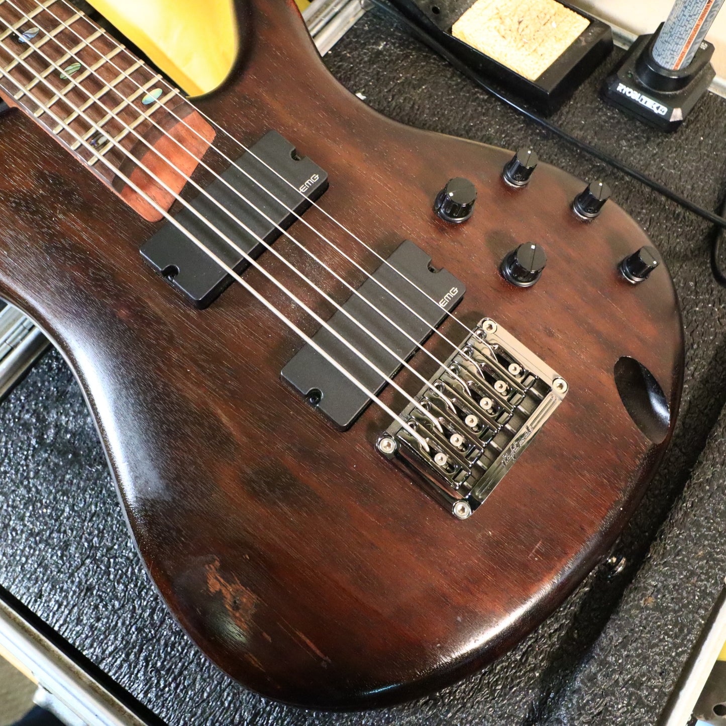 2015 Ibanez Soundgear SRC6 6-String Electric Bass Guitar