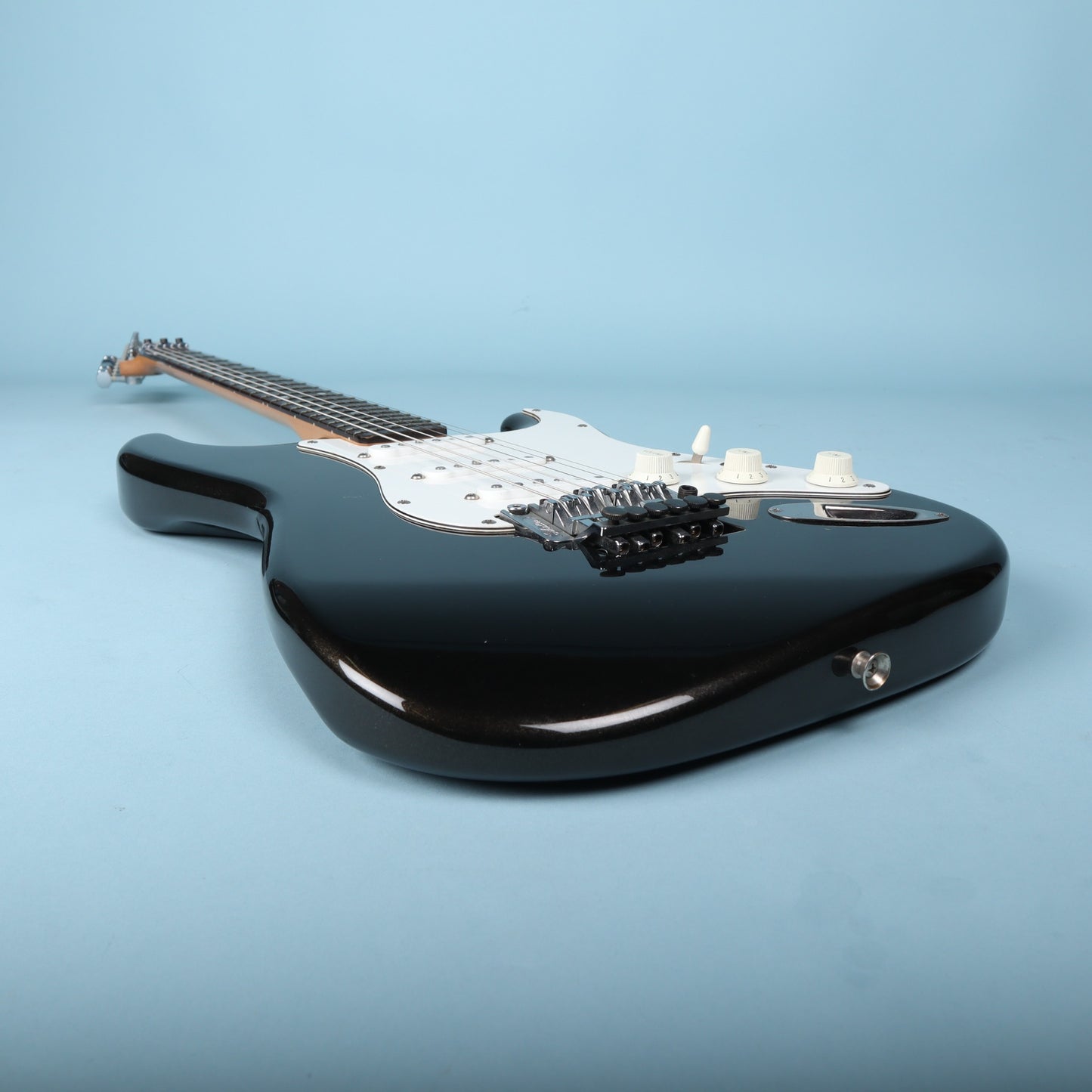 1989 Fender MIJ Stratocaster Black Flake Floating Tremolo
