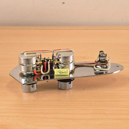 920D Custom Concentric Jazz Bass Control Plate with Toggle and Sozo Cap