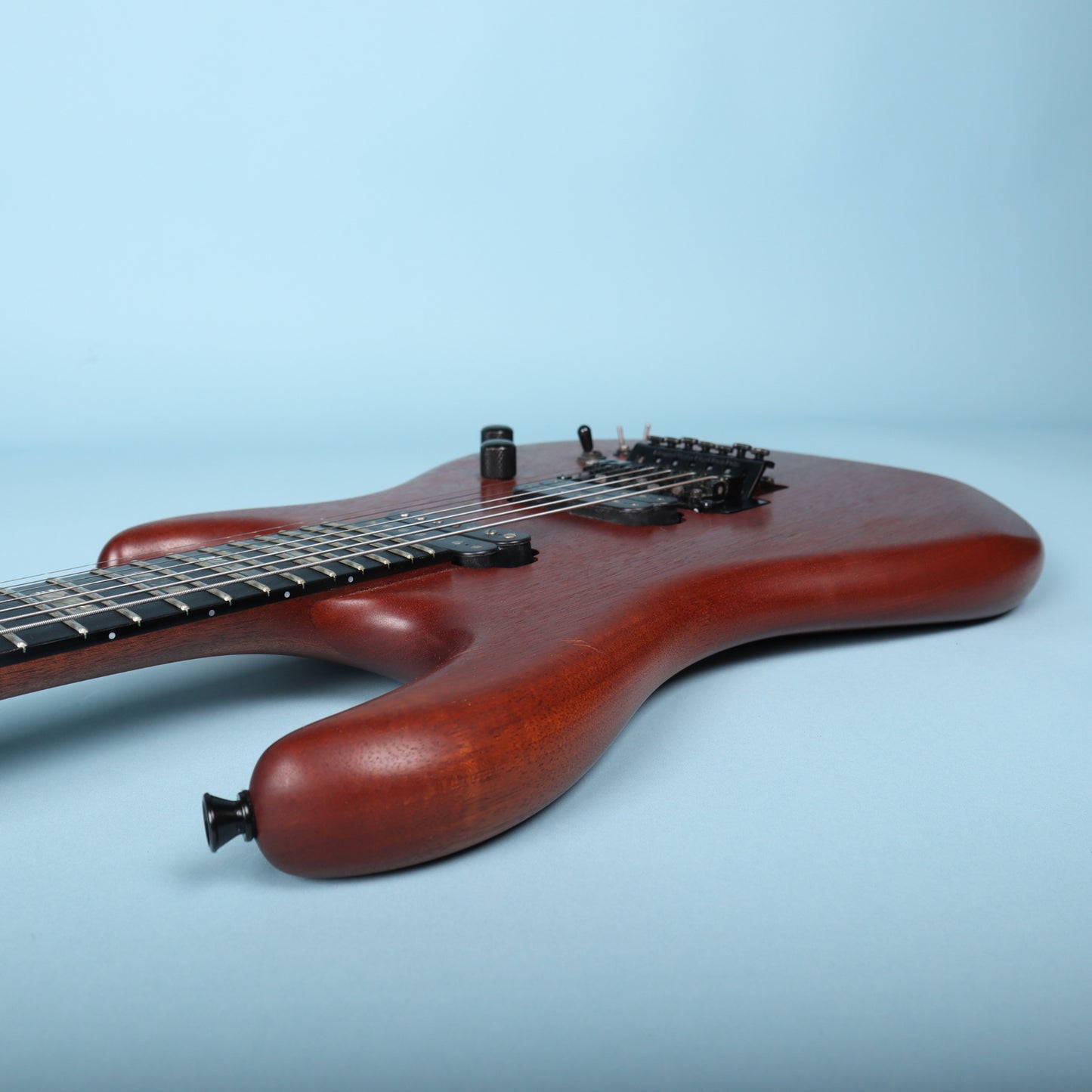 2007 Carvin DC727 7-String Mahogany Electric Guitar