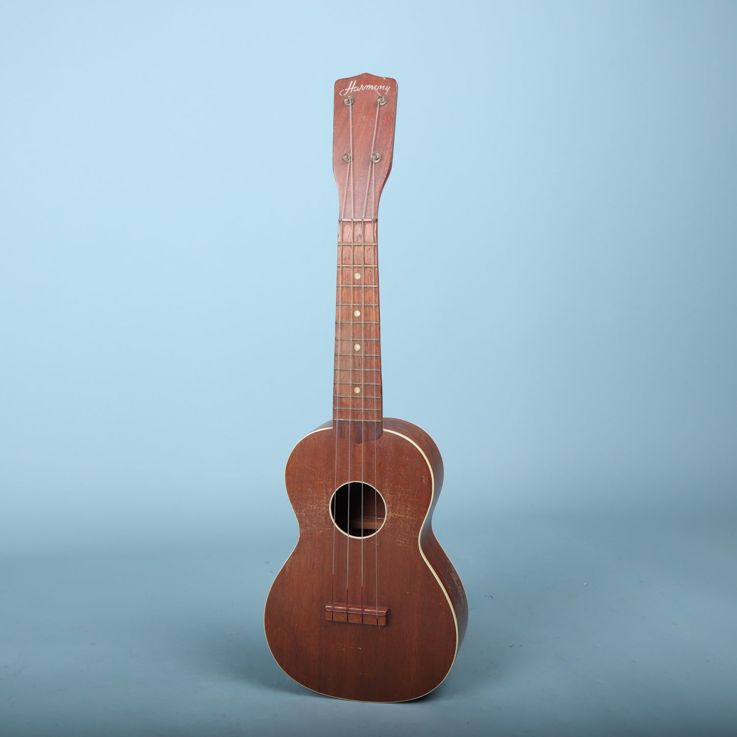 Vintage Harmony soprano ukulele Made In Chicago, US Mahogany 12 Fret