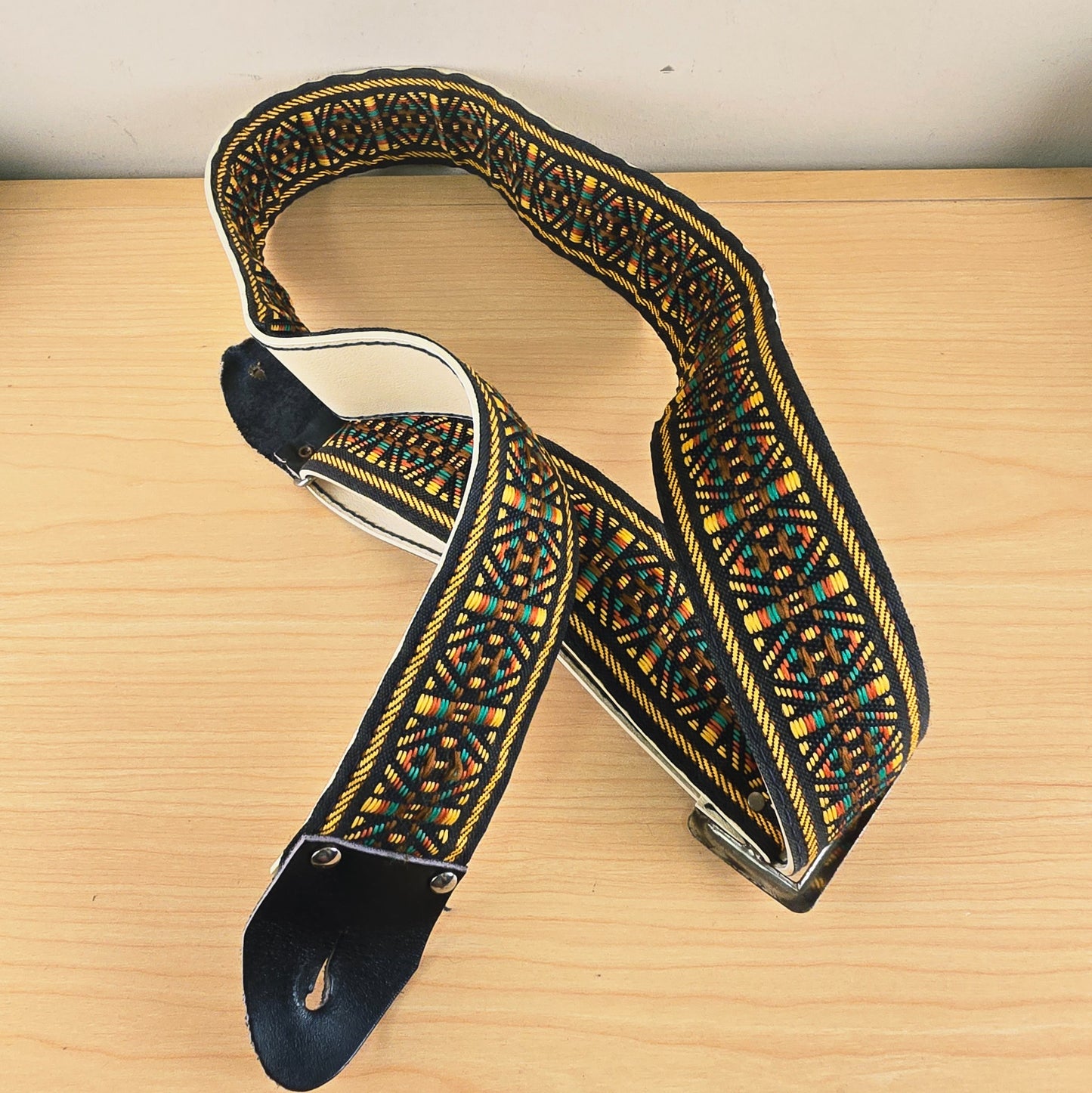 Vintage Ace USA Woven Tapestry Guitar Strap White Backing