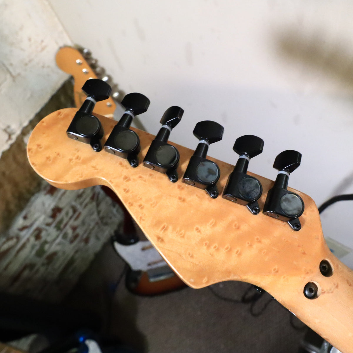 1990s Warmoth Custom Electric Guitar Burl Maple Top DiMarzio Pickups
