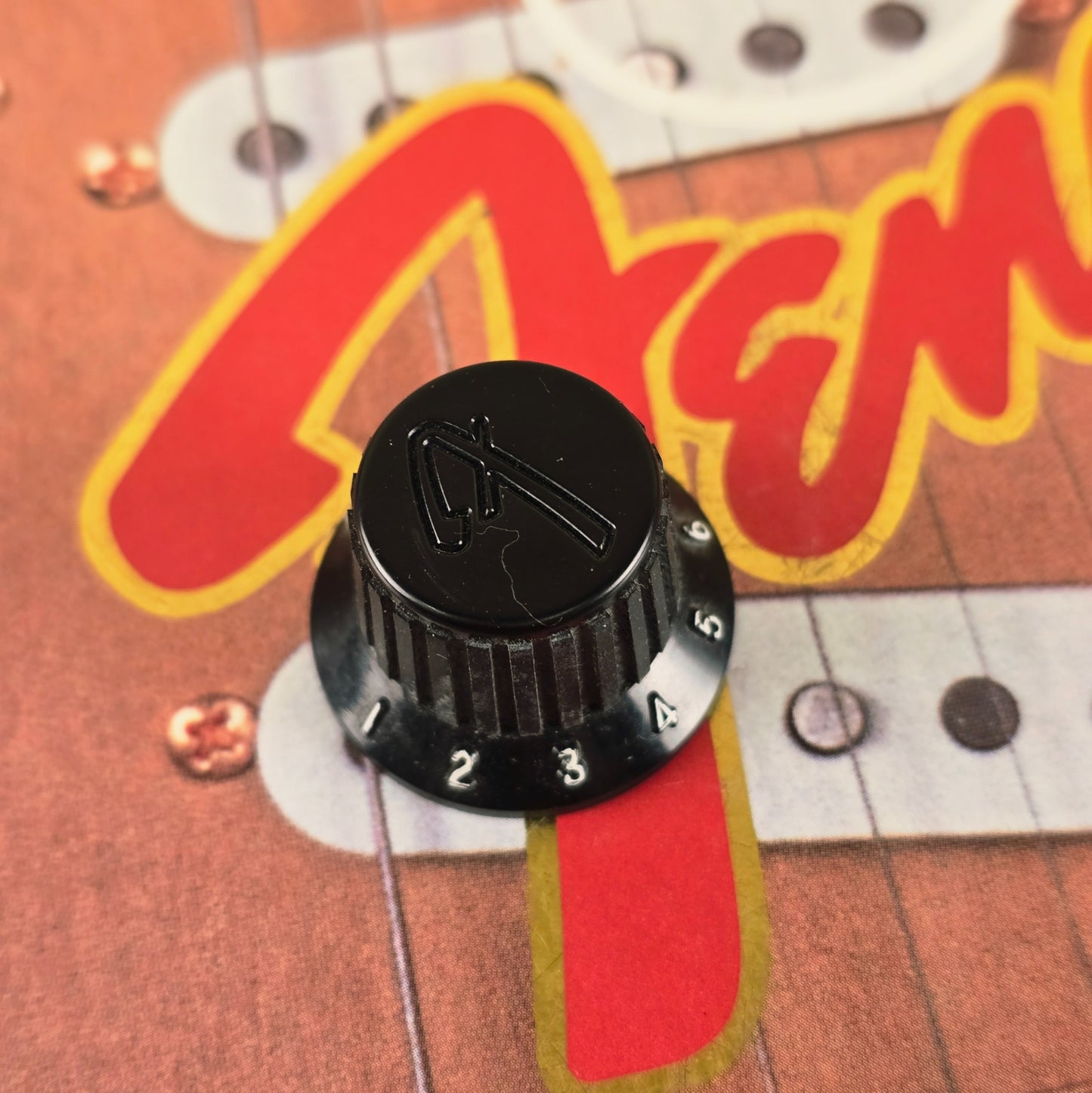 Fender 1986 MIJ Black F Logo Contemporary Knob Japan HM Very Rare