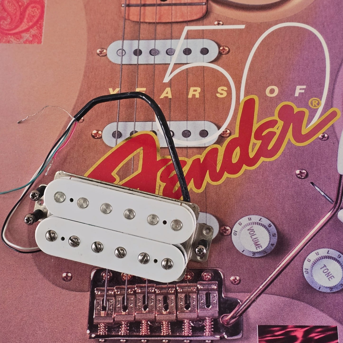1999 Fender DH-1 Humbucker Pickup - White 16.15 Ohms