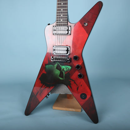 2004 Washburn Dimebag Darrell Dime 36 G17 Electric Guitar Red Alien Skull