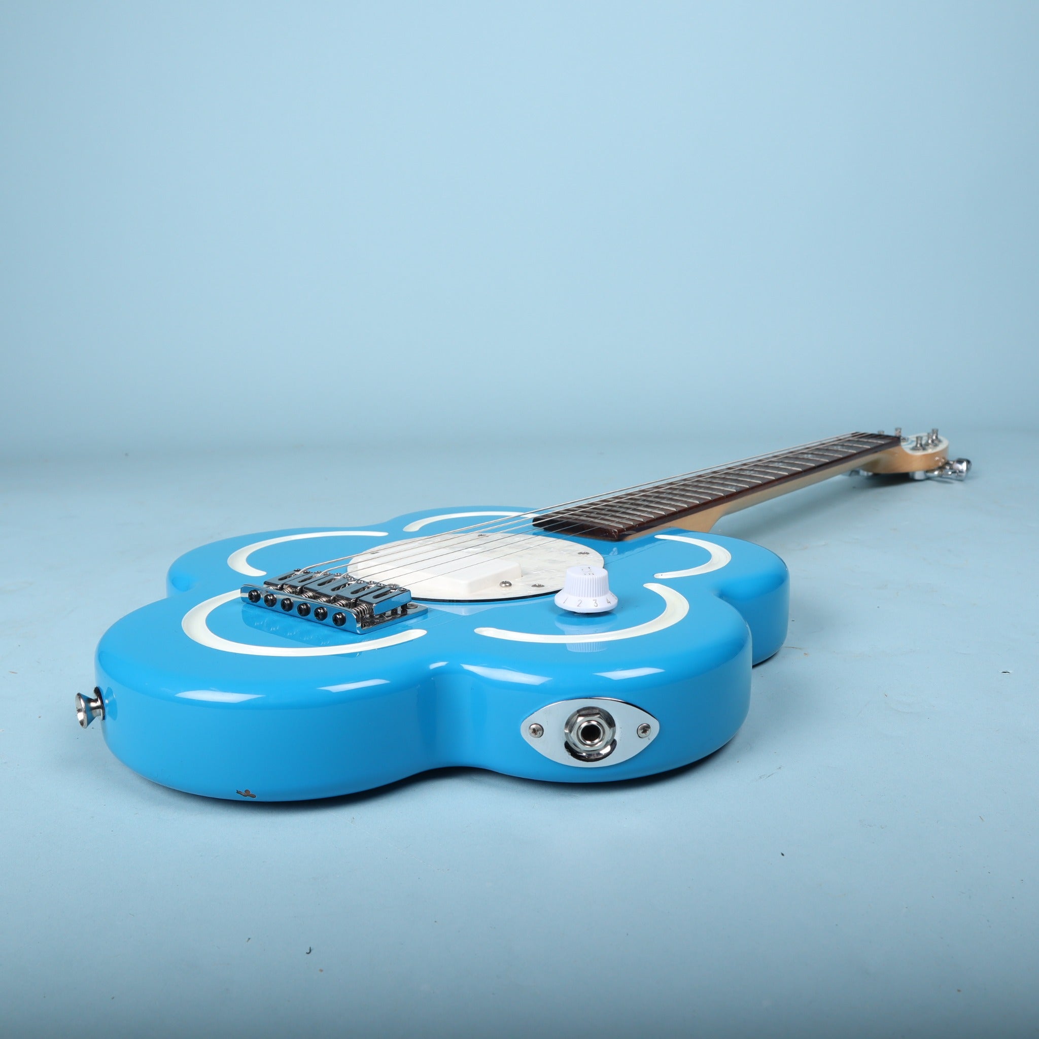 Daisy Rock Debutante Daisy Flower Electric Guitar - Blue – GuitarFinds