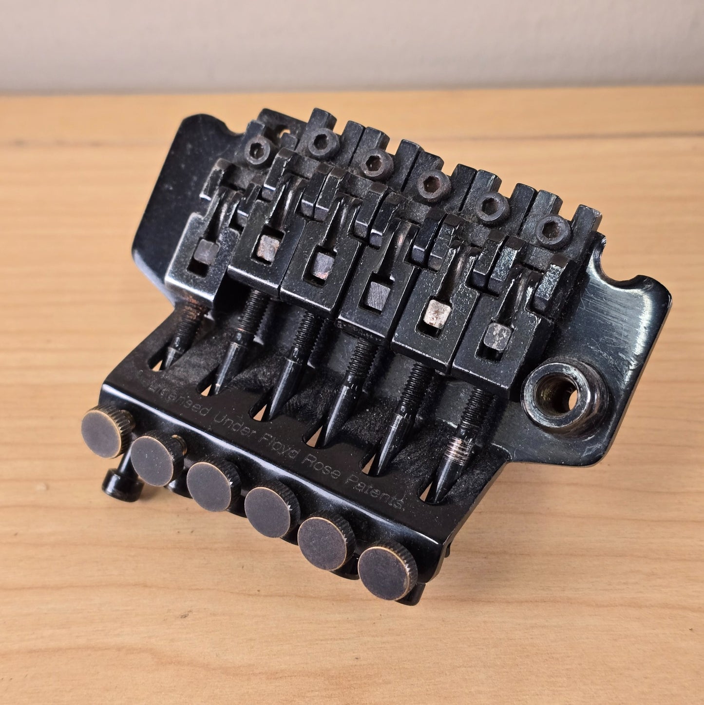 Vintage Licensed Floyd Rose Double-Locking Tremolo Bridge Black