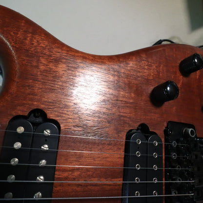2007 Carvin DC727 7-String Mahogany Electric Guitar