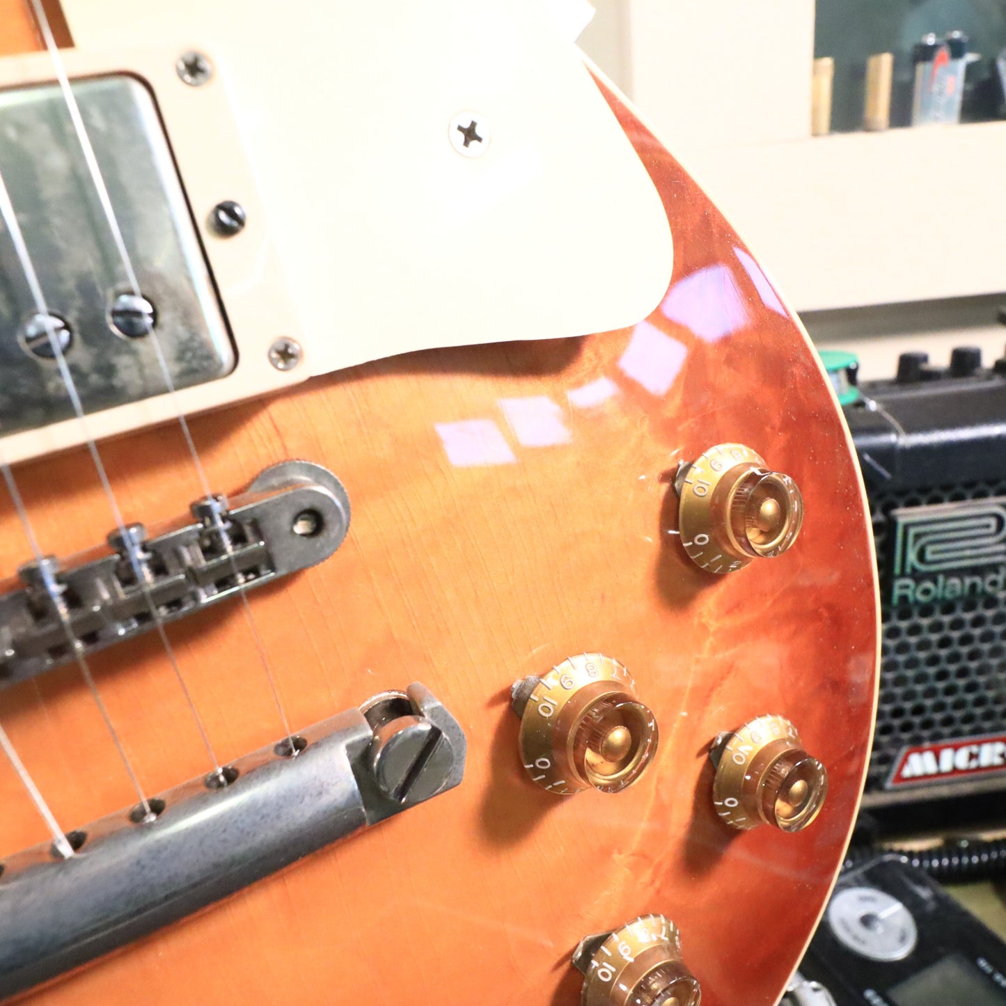 Ken McKay LP Single Cut Replica Sunburst Flame Top One Piece Back Guitar