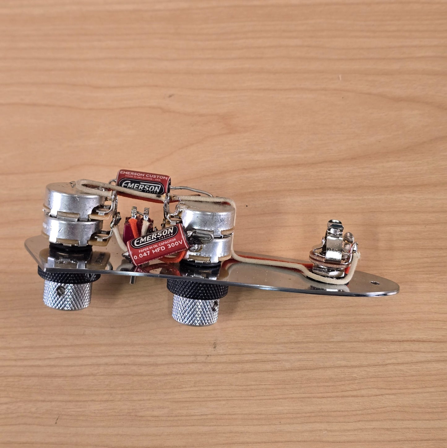 920D Custom JB-CON Concentric Jazz Bass Control Plate Toggle Emerson