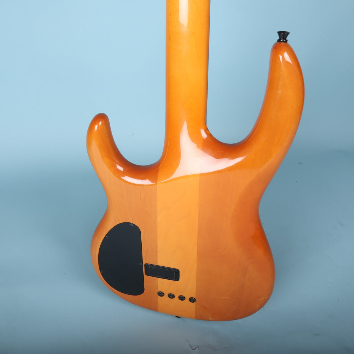 Close-up of the rear body contours and contoured neck heel for high fret access.