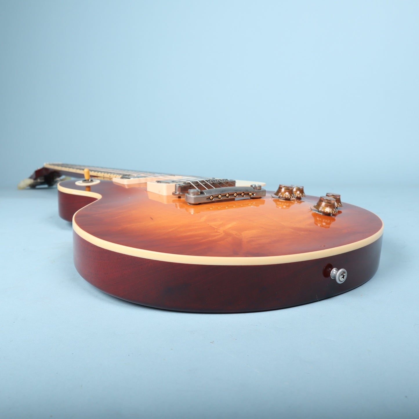 Ken McKay LP Single Cut Replica Sunburst Flame Top One Piece Back Guitar