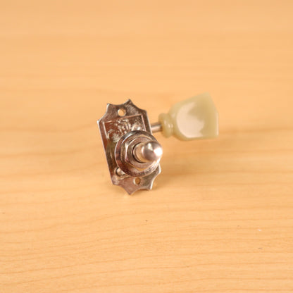 (1) Gibson Deluxe Guitar Tuner Chrome (Treble Side)