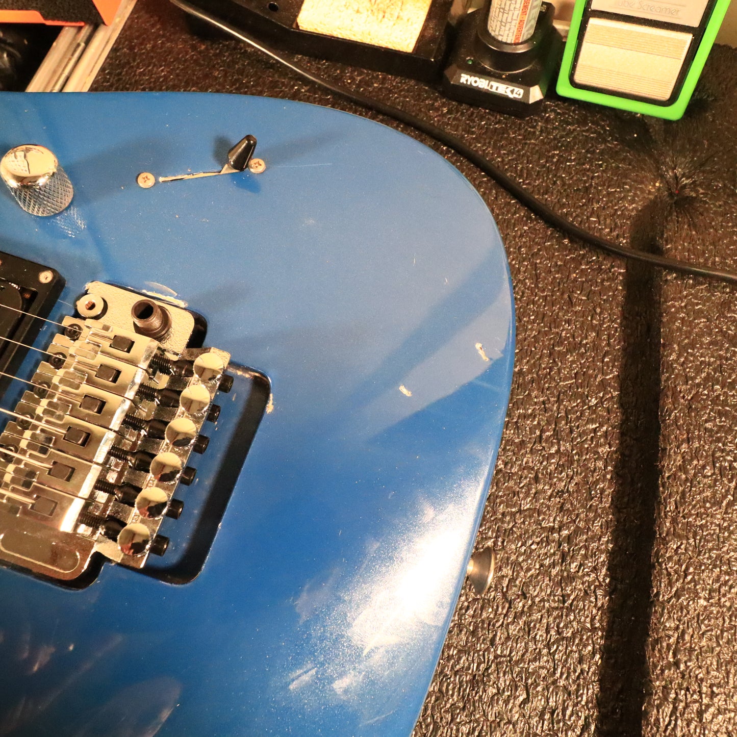 1990 Charvel Fusion Deluxe Toothpaste Logo Pearl Blue Electric Guitar