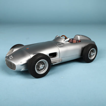 1:18 Scale CMC Die-Cast Mercedes-Benz W196