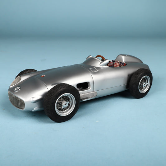 1:18 Scale CMC Die-Cast Mercedes-Benz W196