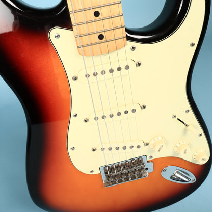 2004 Fender Stratocaster Standard Sunburst Mexico MIM Electric Guitar