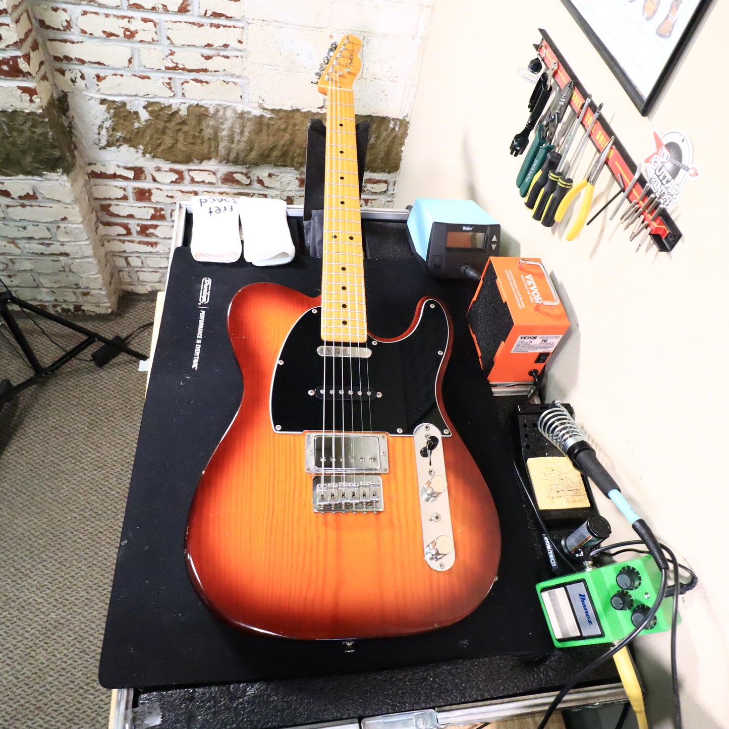 Fender Modern Player Telecaster Plus Electric Guitar HSS