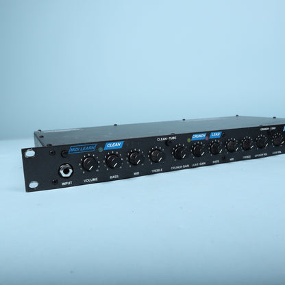 HUGHES & KETTNER Attax Rack MIDI Preamp + Footswitch