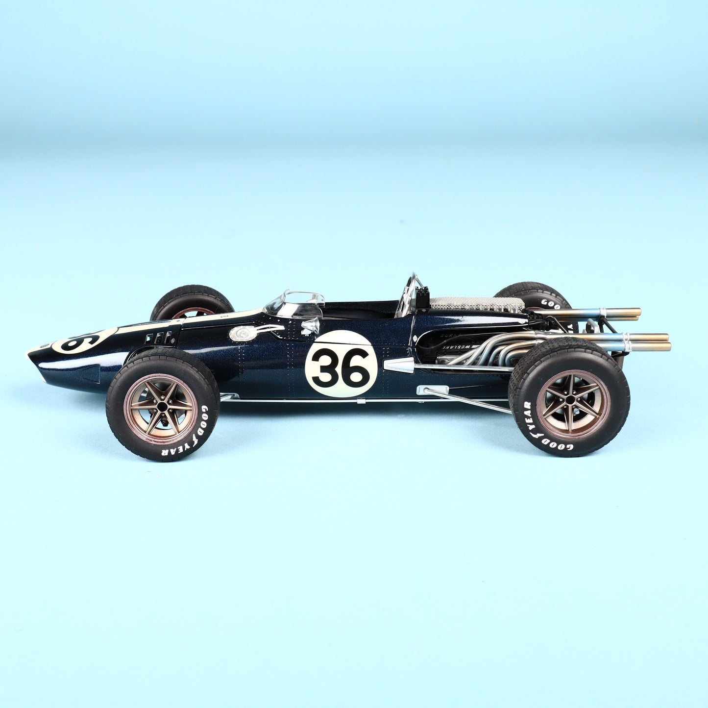 Carousel 1 AAR Eagle Dan Gurney #36 Weslake V-12 1967 Belgium Spa 1:18