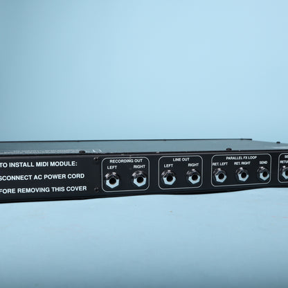 HUGHES & KETTNER Attax Rack MIDI Preamp + Footswitch