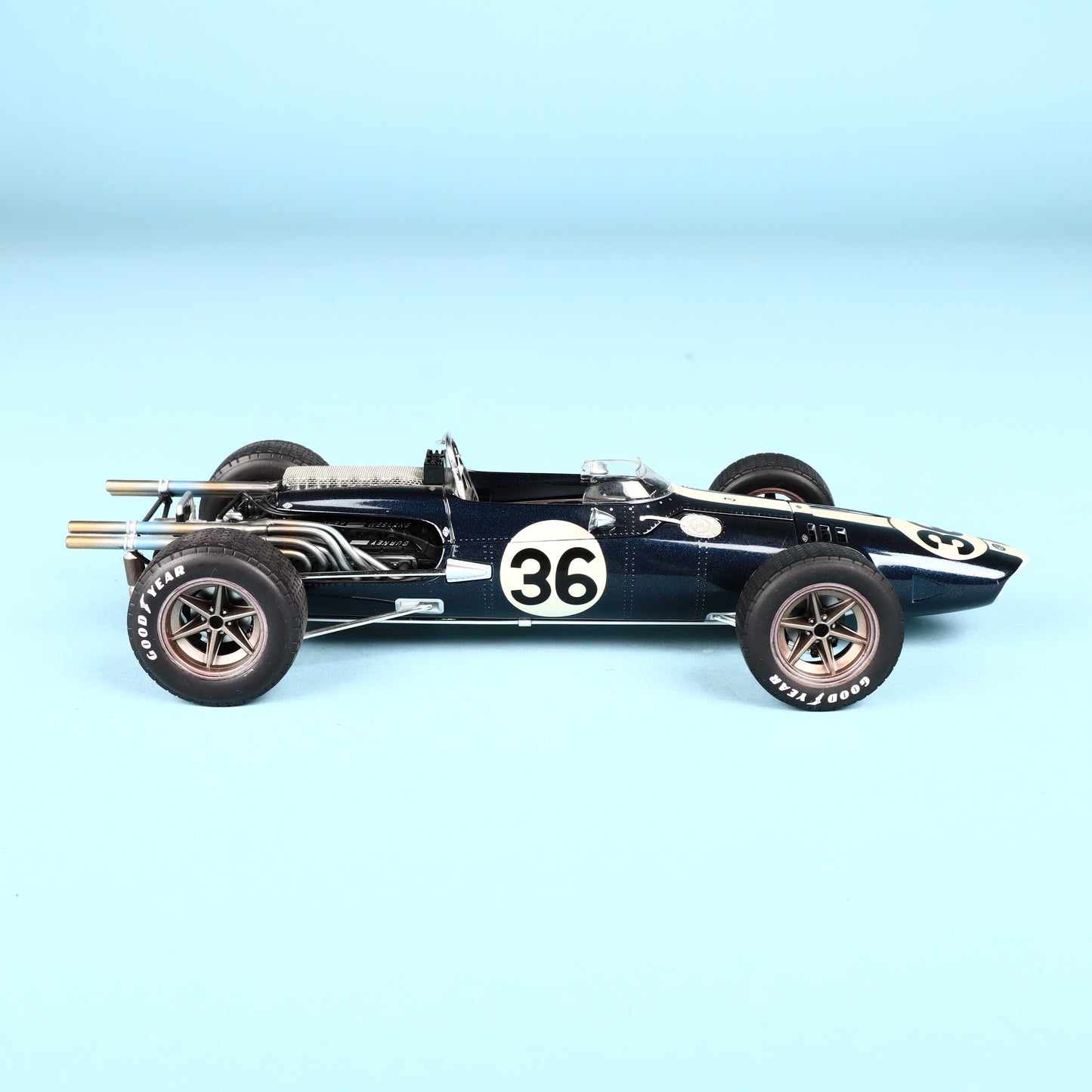 Carousel 1 AAR Eagle Dan Gurney #36 Weslake V-12 1967 Belgium Spa 1:18