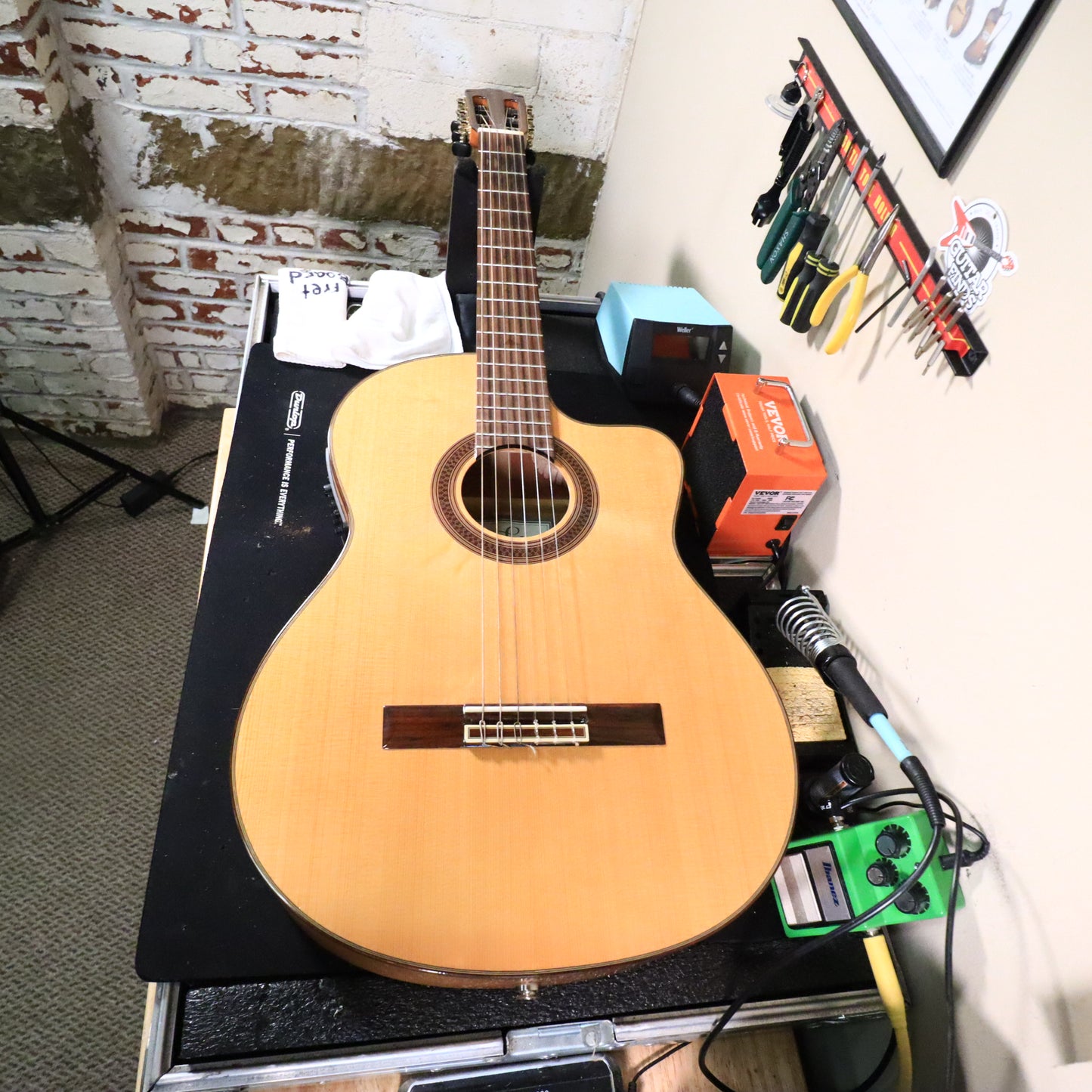 Cordoba GK Studio Limited Flamenco Acoustic-Electric Guitar Natural