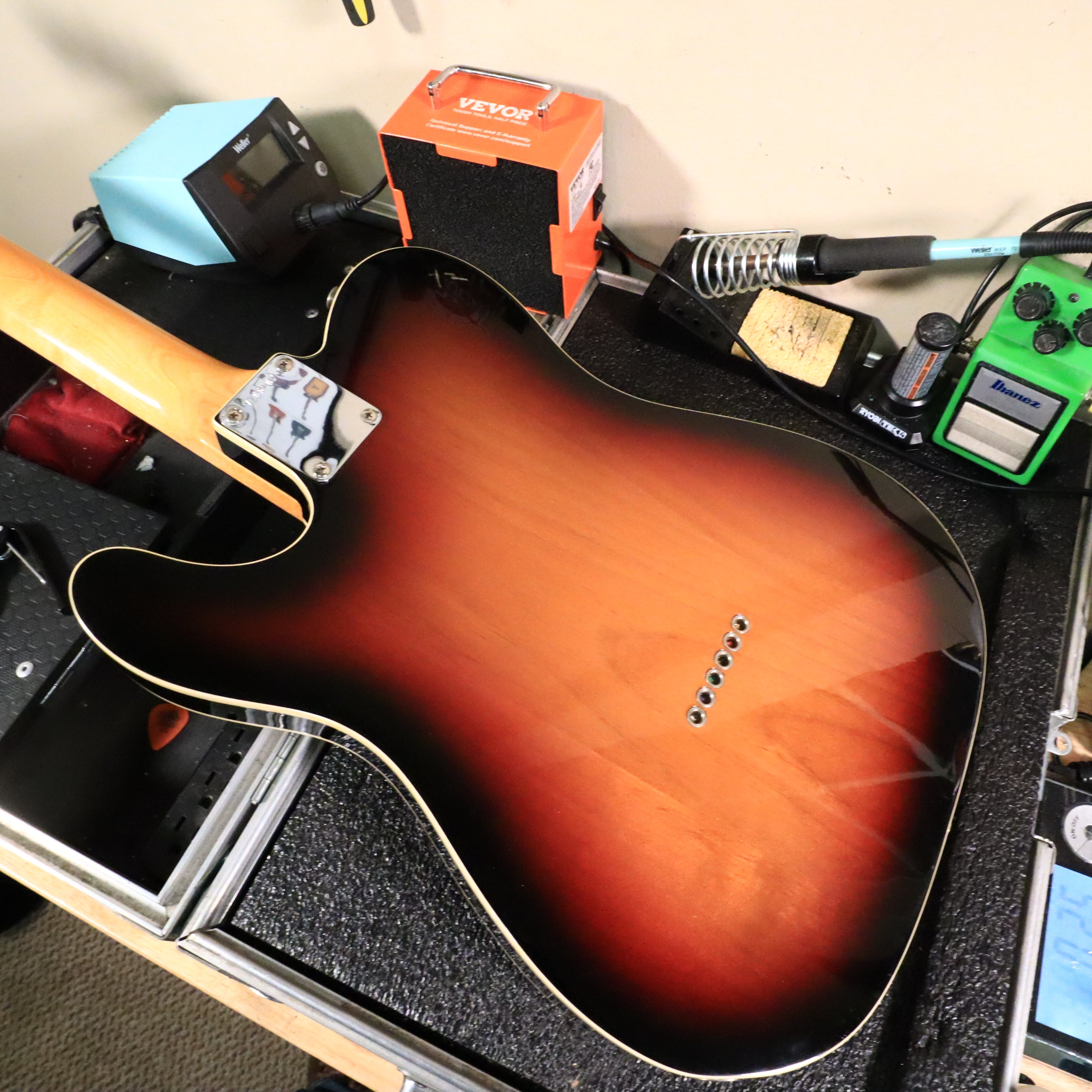 ギター FenderCustomTelecaster AmericanVintage62 510481000001000-00-600x600.jpg