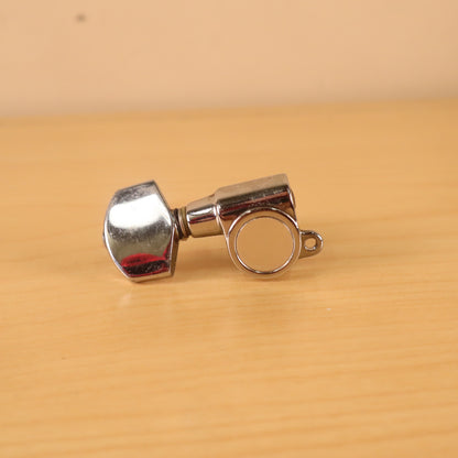 (1) 90-Degree Vintage Gotoh Japan Guitar Tuner (Treble Side)