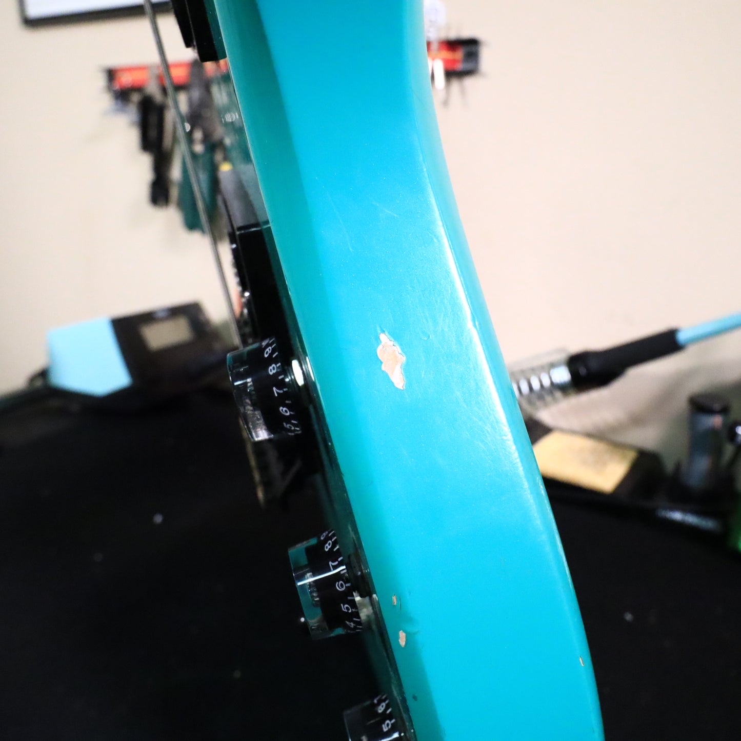 1989 Carvin Pearl Green DC-127 Electric Guitar