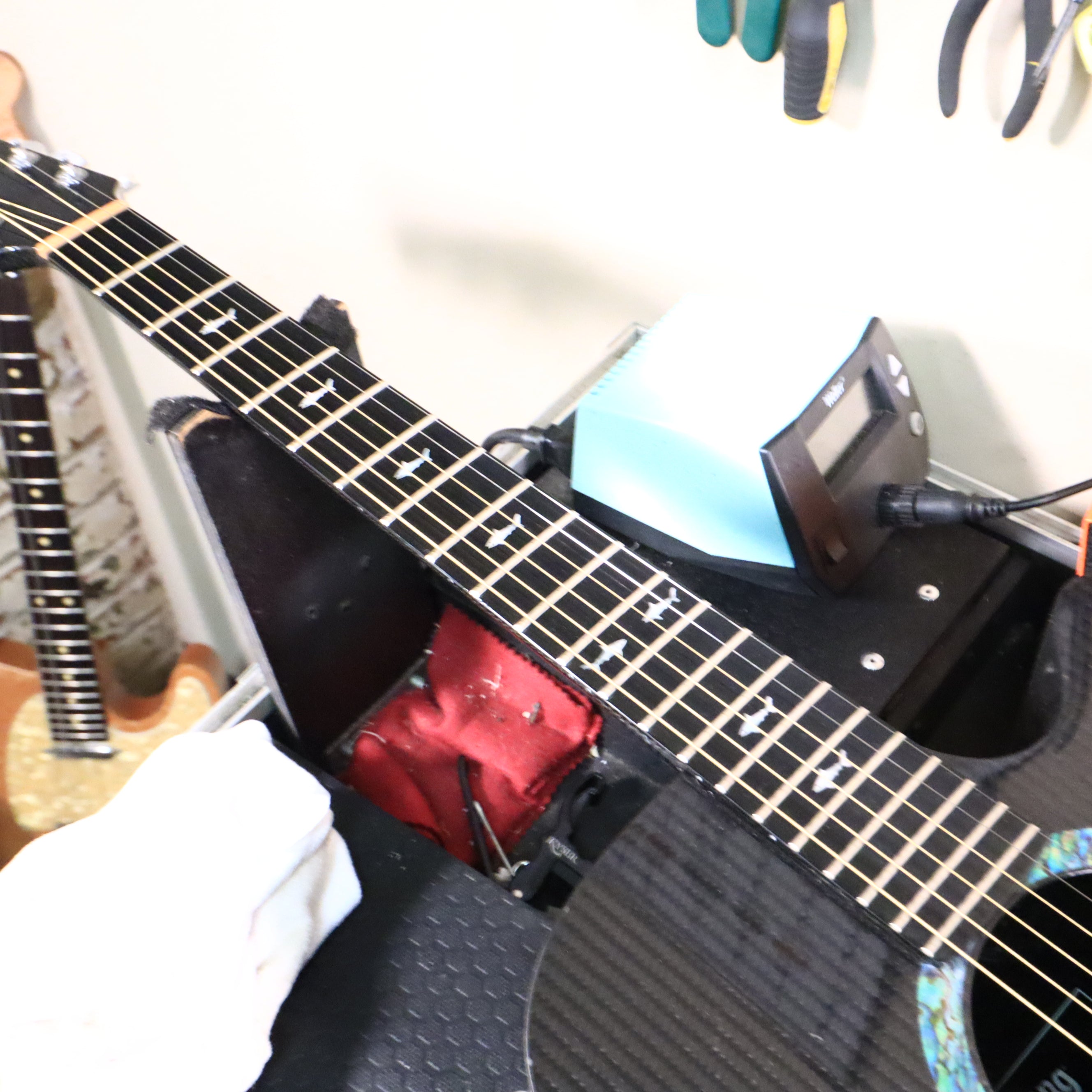 RainSong WS1000 Grand Carbon Fiber Auditorium Acoustic-Electric