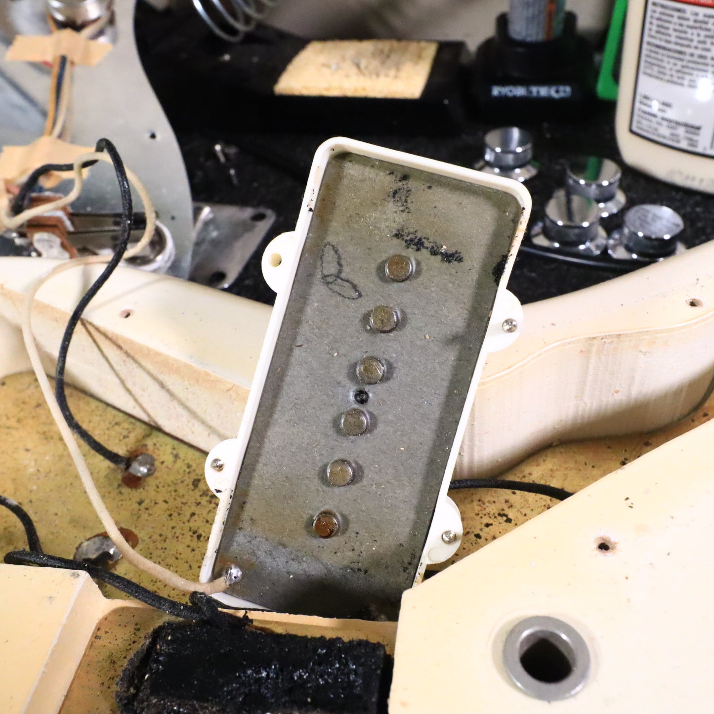 1966 Fender Jazzmaster Olympic White, Custom Color Matching Headstock