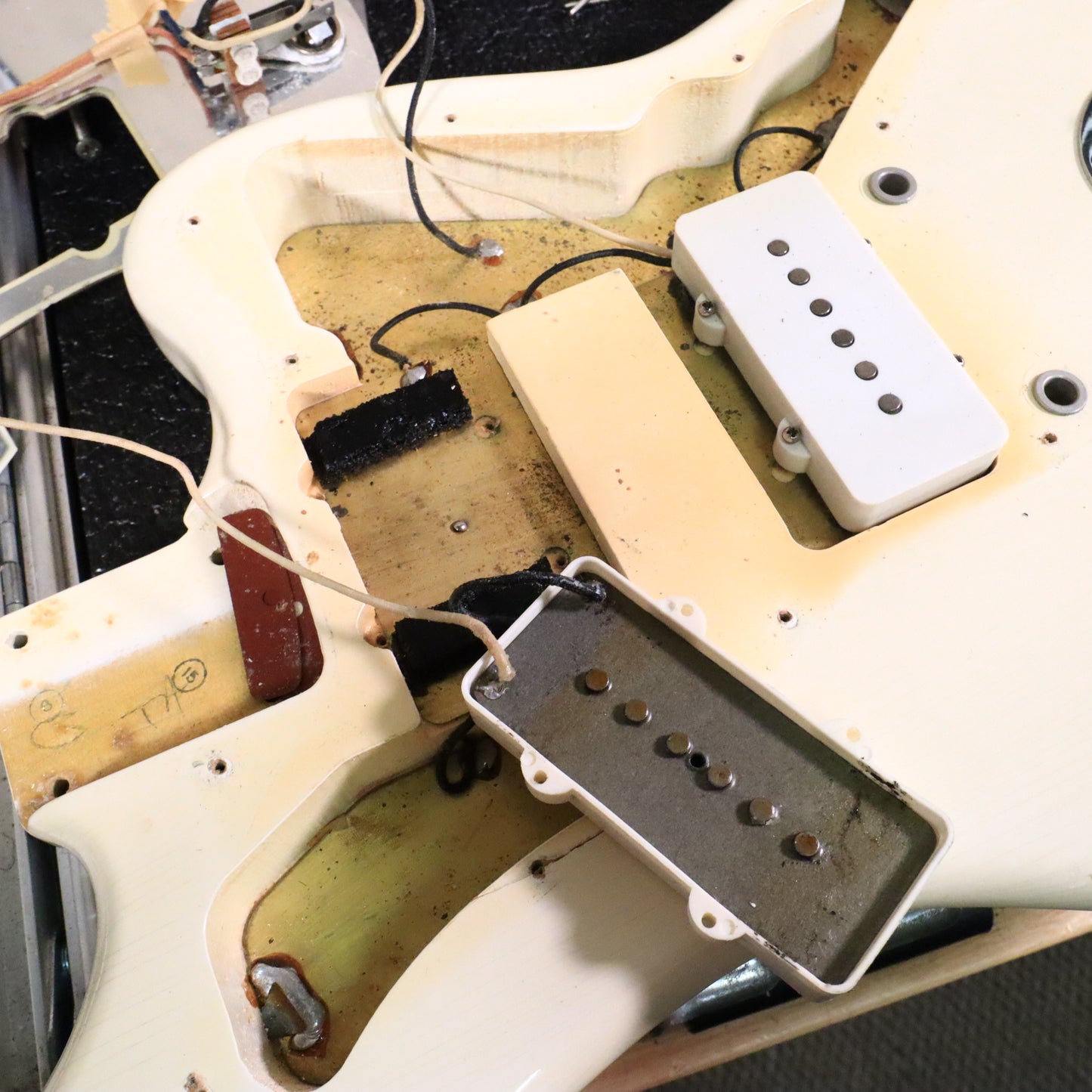 1966 Fender Jazzmaster Olympic White, Custom Color Matching Headstock