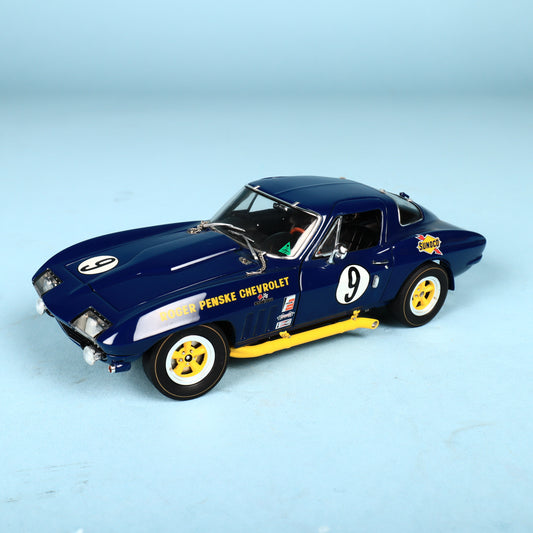 Corvette Diecast Car Exoto 1:18 1966 Stingray #9 Race Penske Sunoco