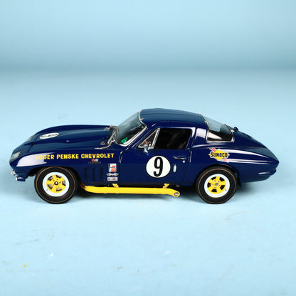 Corvette Diecast Car Exoto 1:18 1966 Stingray #9 Race Penske Sunoco