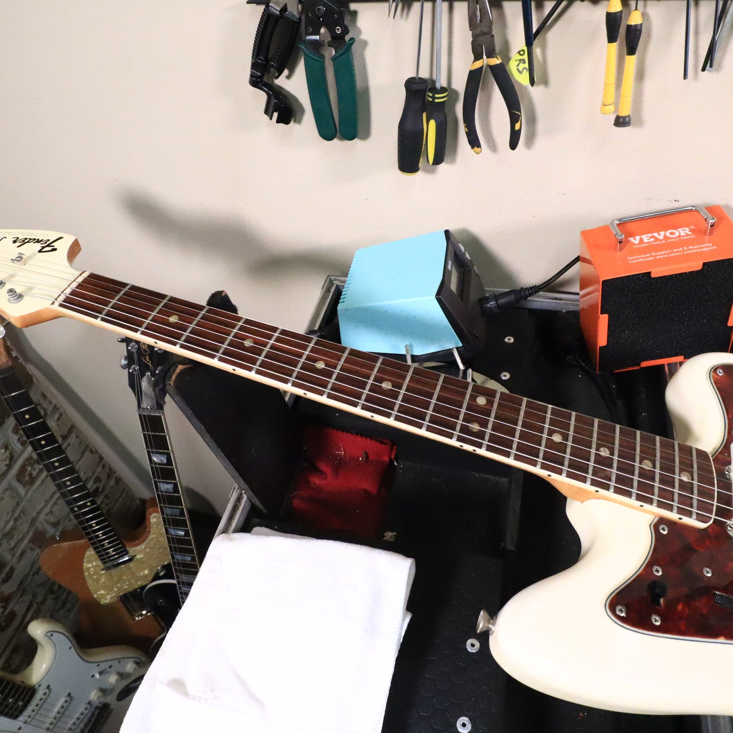 1966 Fender Jazzmaster Olympic White, Custom Color Matching Headstock