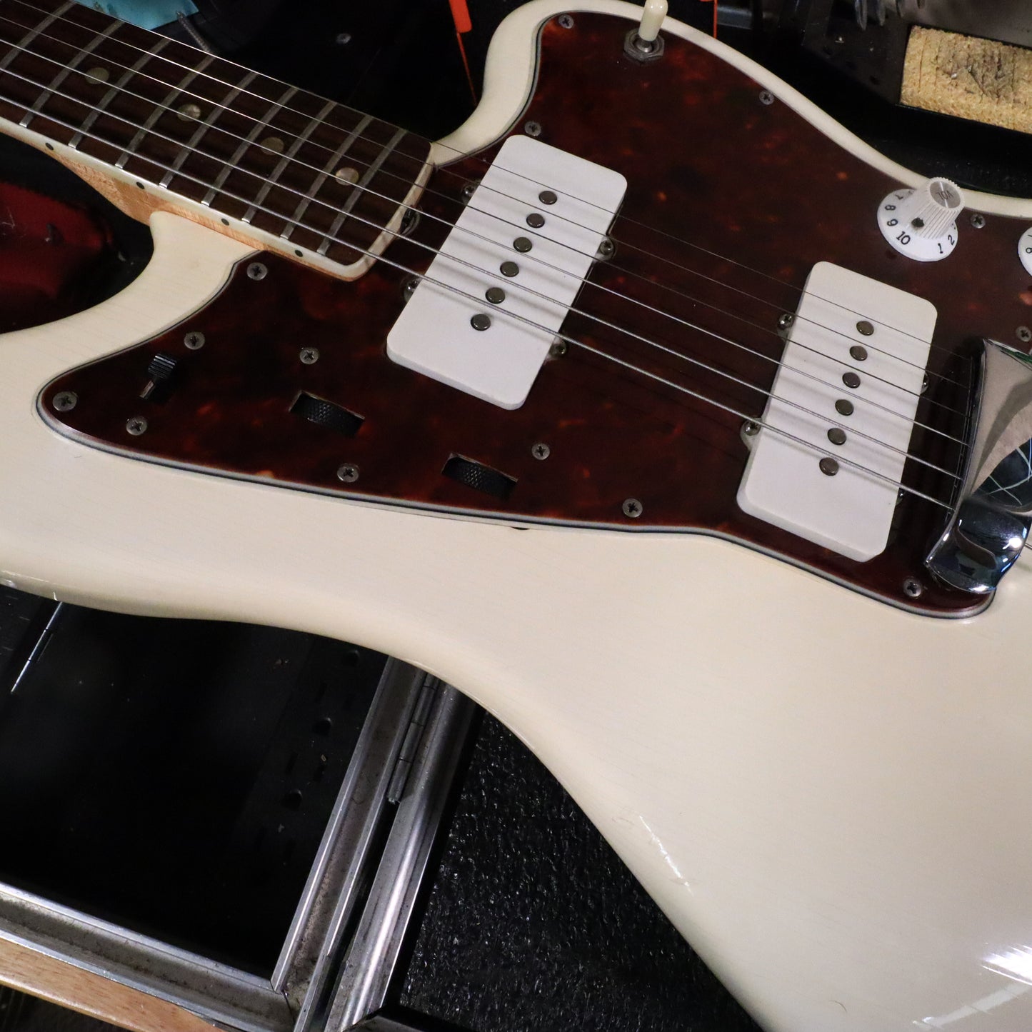 1966 Fender Jazzmaster Olympic White, Custom Color Matching Headstock