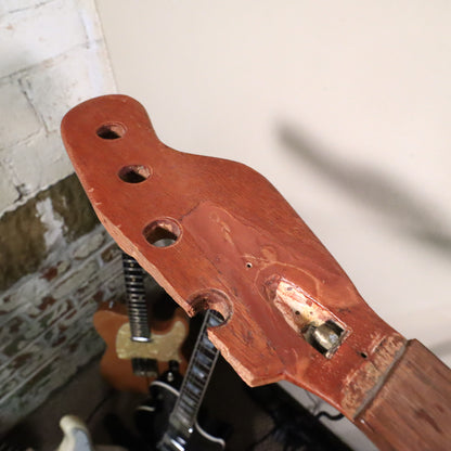 Vintage 1960's Epiphone Newport Husk U*Fix Repair Luthier Special
