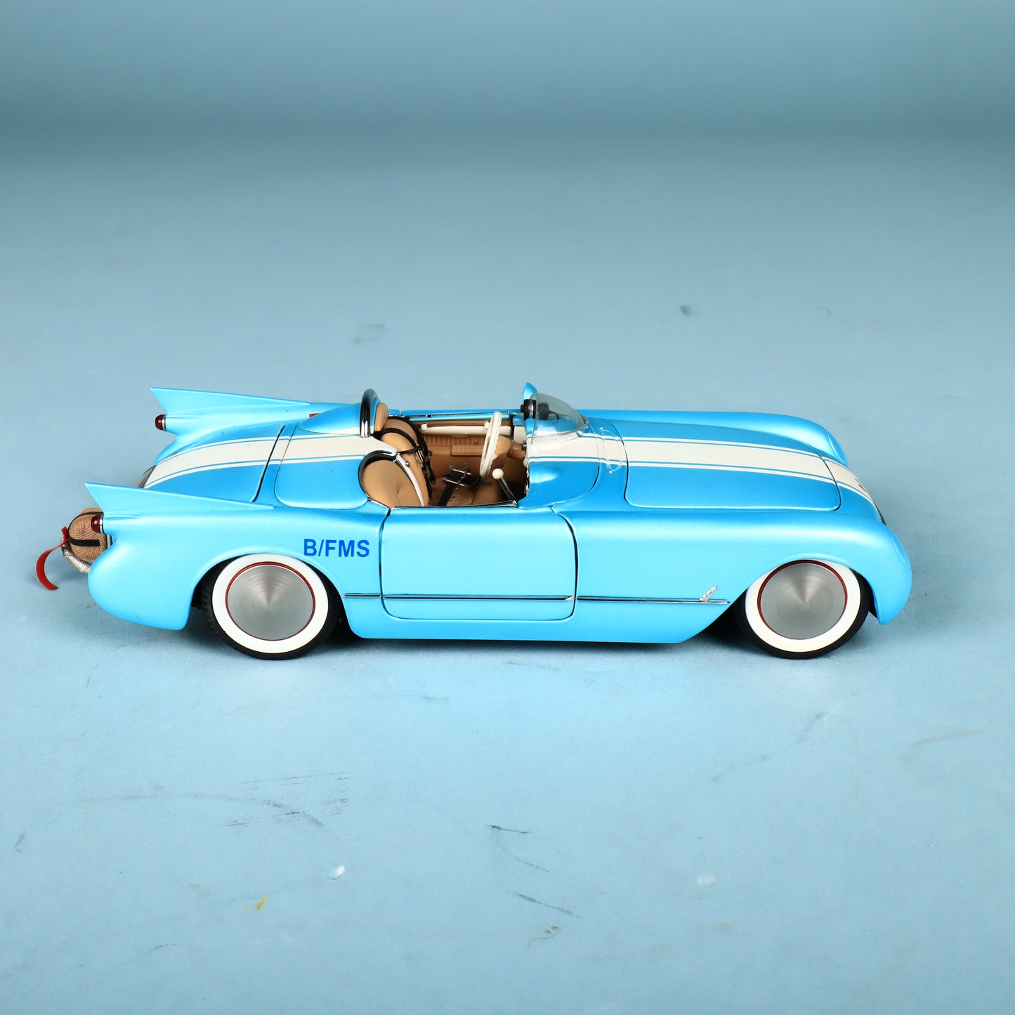1:24 Diecast 1955 Chevrolet Corvette Dry Lakes Racer Danbury Mint