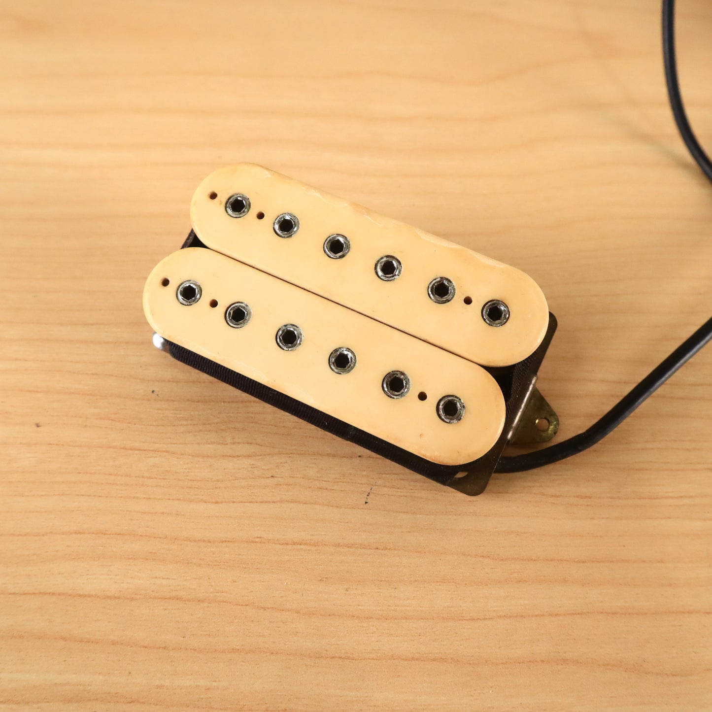 Vintage 1980's DiMarzio Super Distortion humbucker Guitar Pickup Cream 13.62ohms