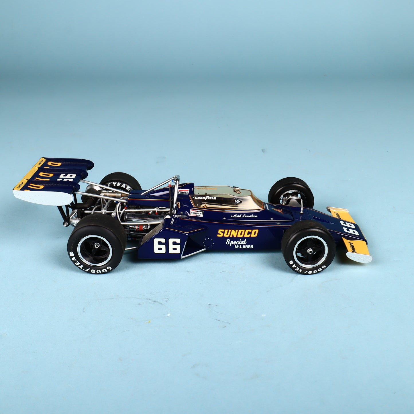 1/18 Carousel 1 Mark Donohue 1972 Sunoco Special McLaren #66 "INDY 500 WINNER"