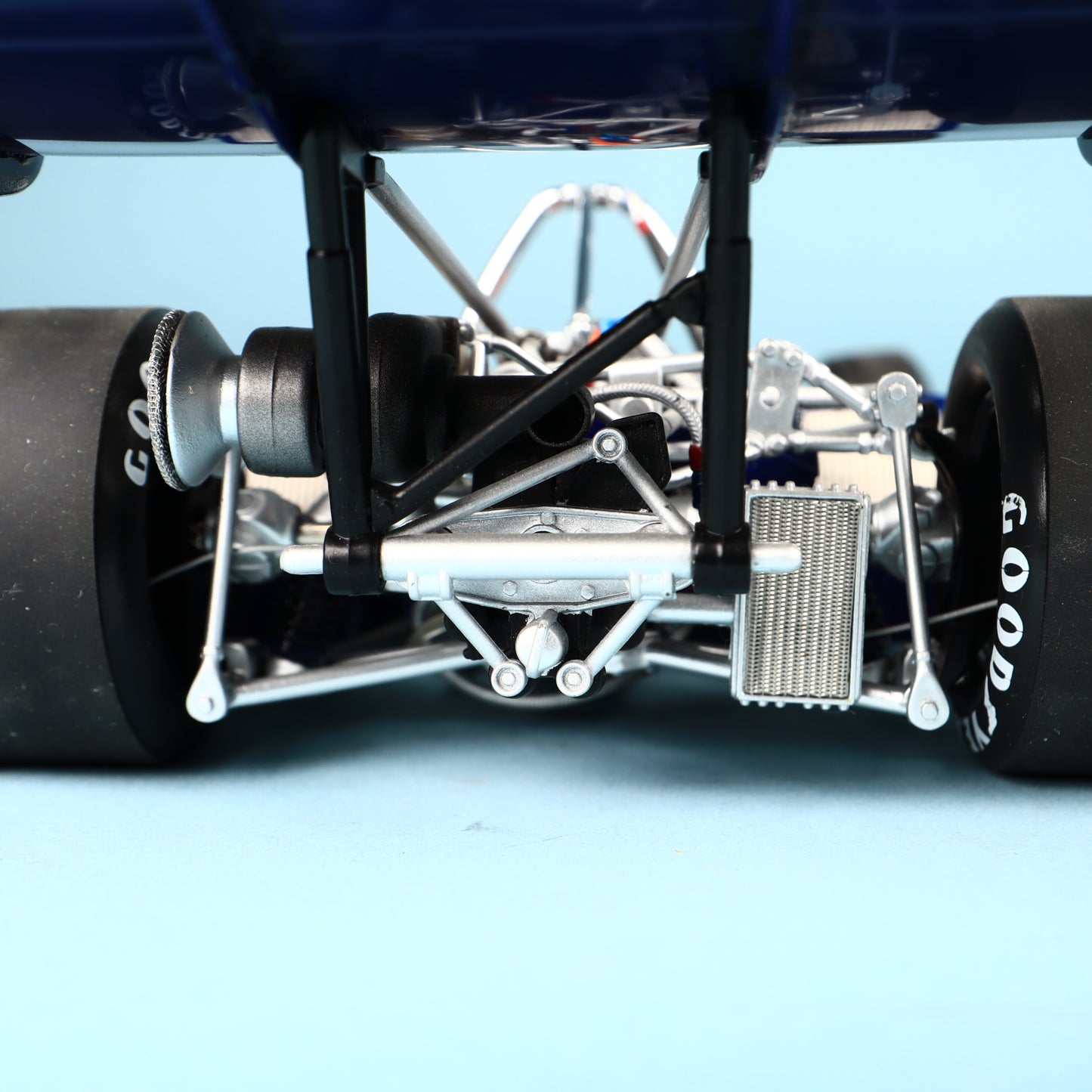 1/18 Carousel 1 Mark Donohue 1972 Sunoco Special McLaren #66 "INDY 500 WINNER"