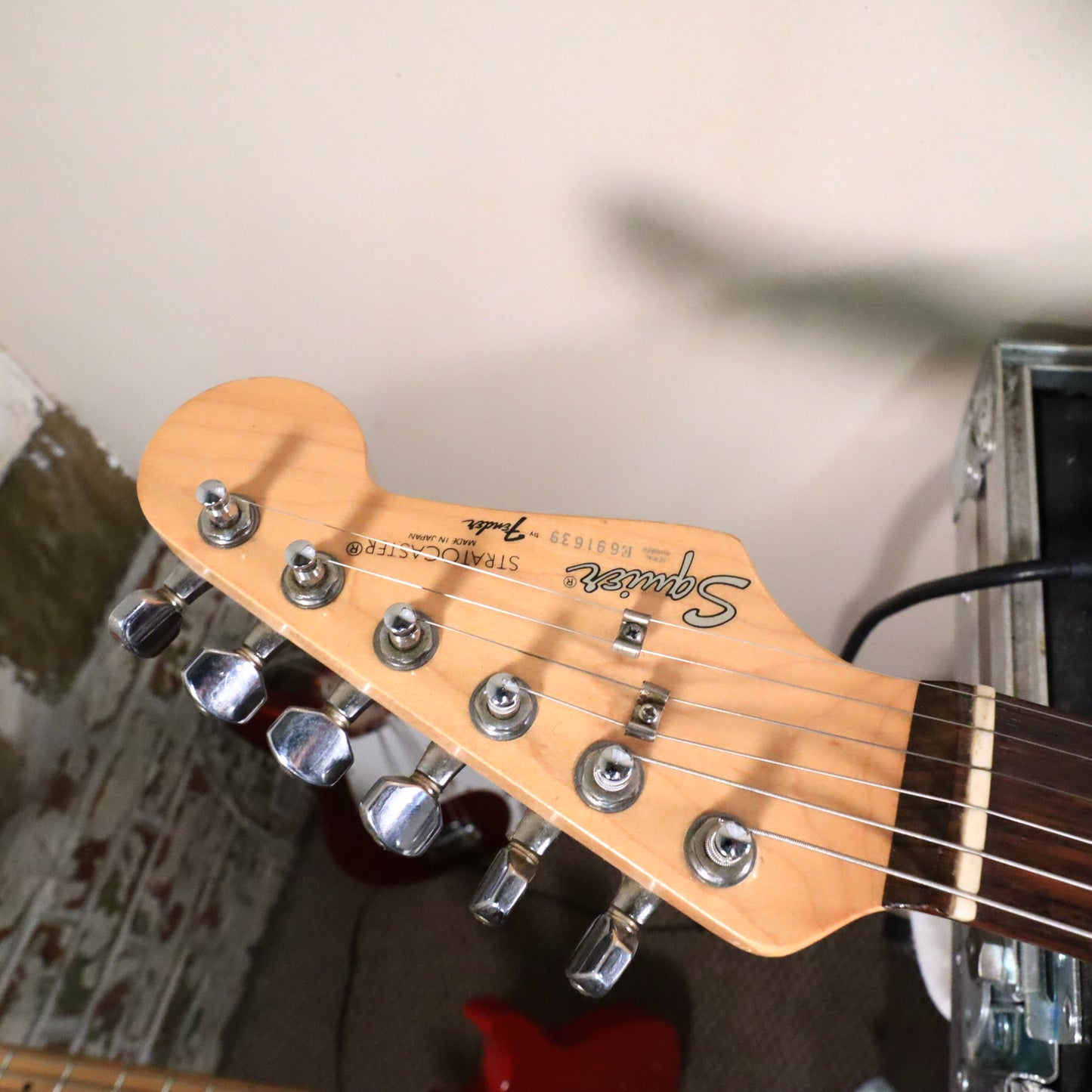 Squier Stratocaster MIJ 1986 Rosewood Fretboard Olympic White