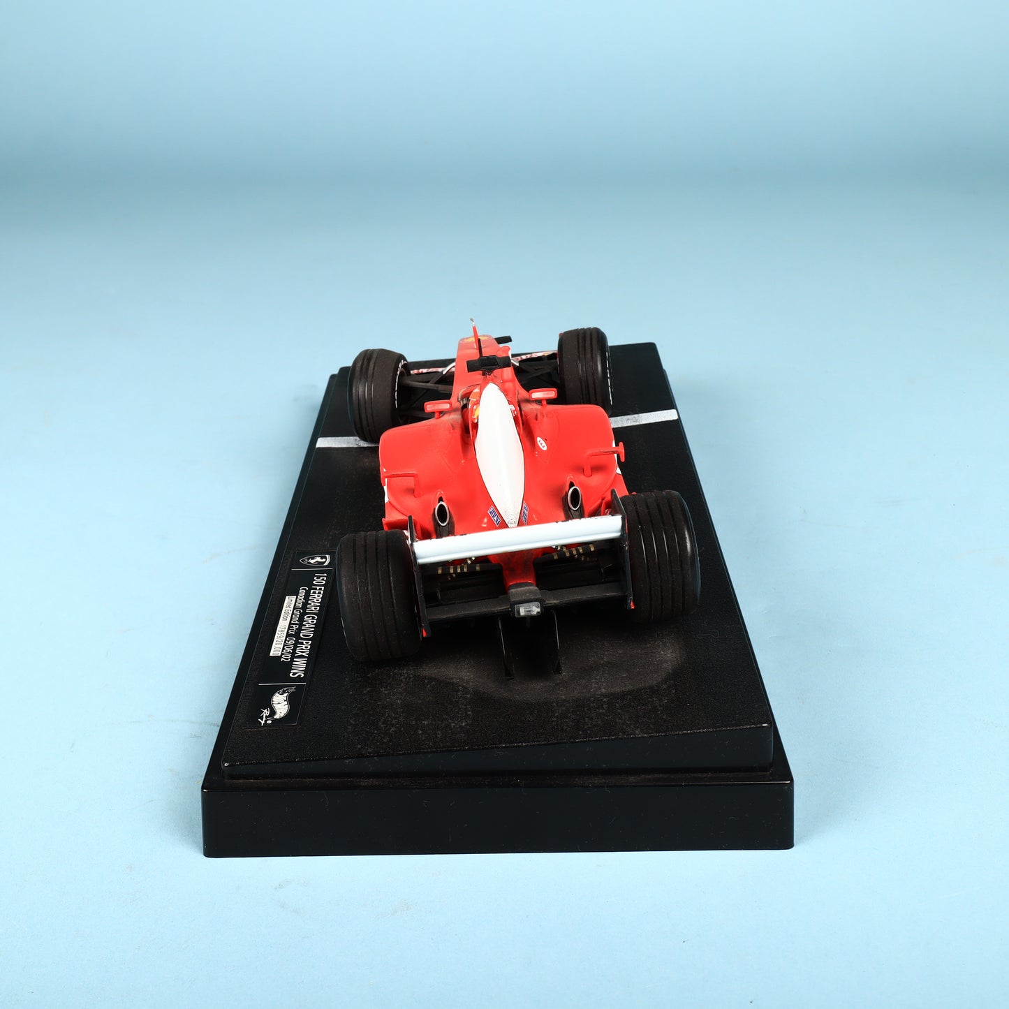 1:18 Hot Wheels Ferrari Grand Prix Winner 2002 Canadian Grand Prix Schumacher