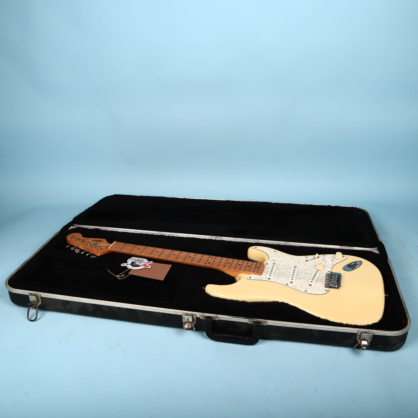 80's Fender USA Molded Strat Electric Guitar Hardshell Case