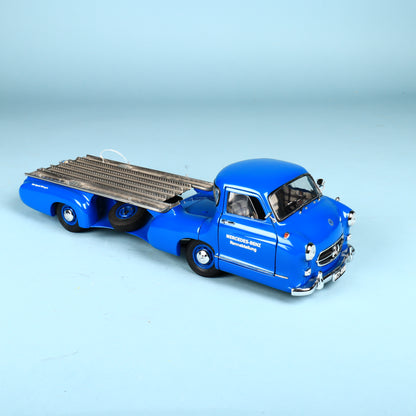 CMC 1:18 Mercedes-Benz Transporter 1954 Renntransporter Blue Wonder